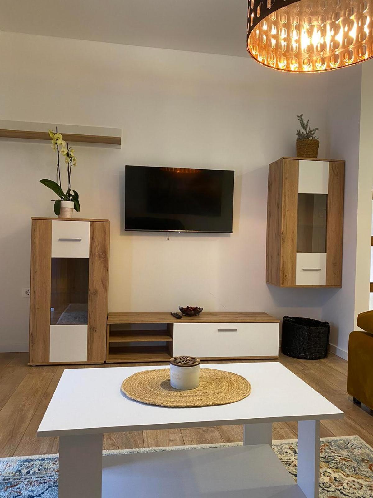 Megy Apartment